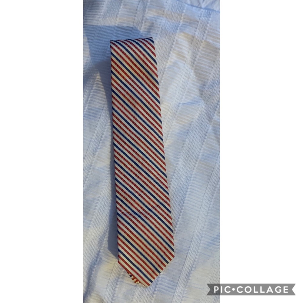 Brooks Brothers Red, White & Blue tie